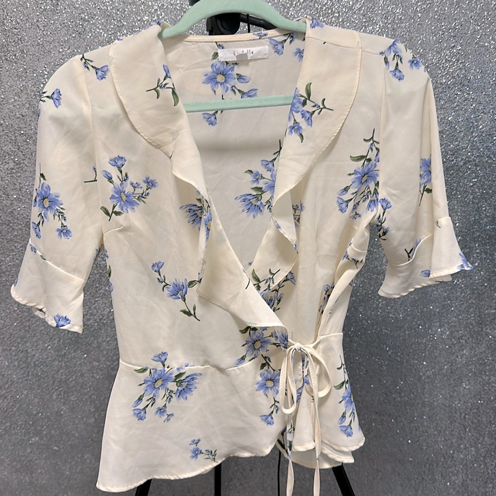 Lydelle - Floral Peplum Style Blouse with Ruffles